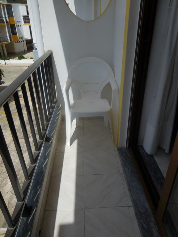 أوديسيكس Guesthouse Luar المظهر الخارجي الصورة