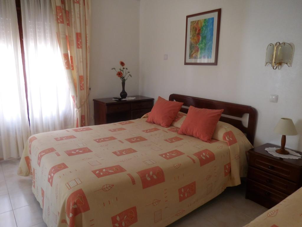 أوديسيكس Guesthouse Luar المظهر الخارجي الصورة